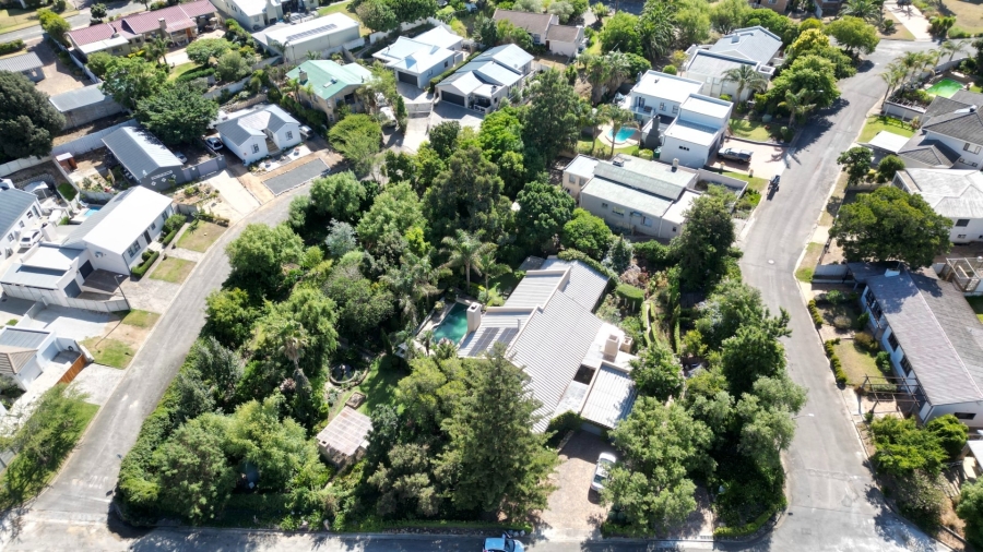 5 Bedroom Property for Sale in Caledon Western Cape